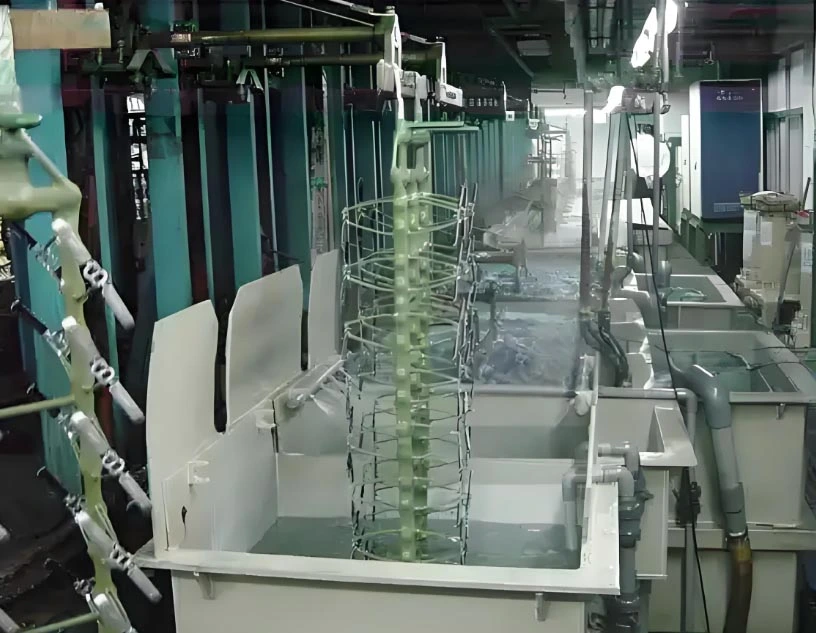 How electroplating creates durable colors on metal hair rollers